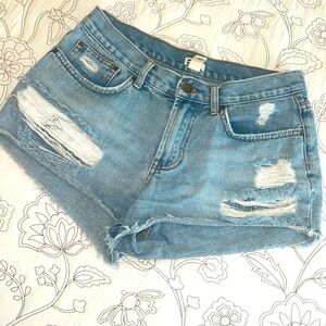 Billabong Jean cut off shorts 27